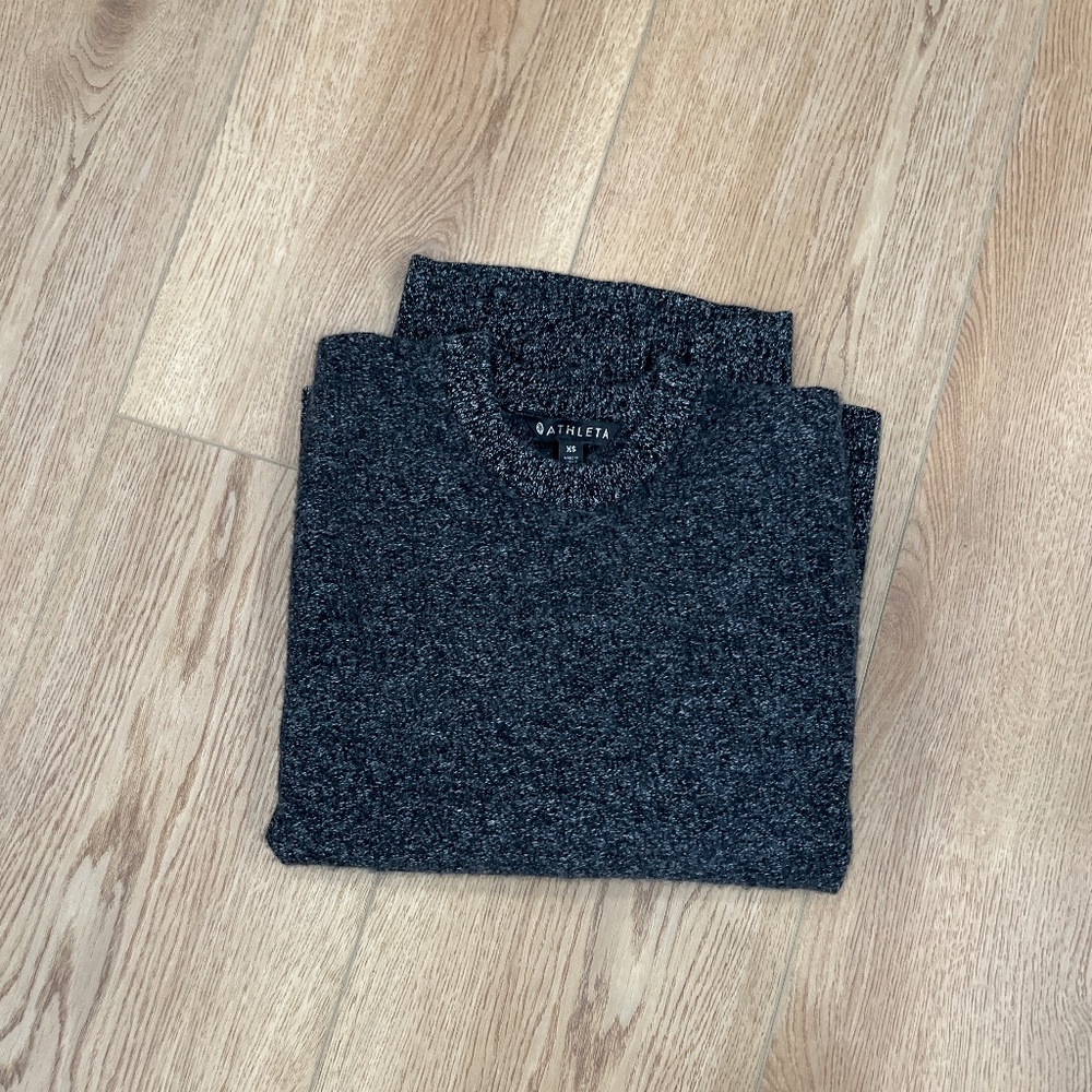 Athleta sweater